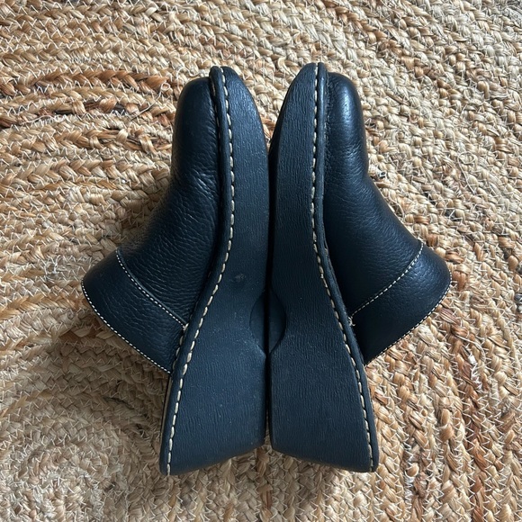 Black Leather Clogs - Picture 2 of 5